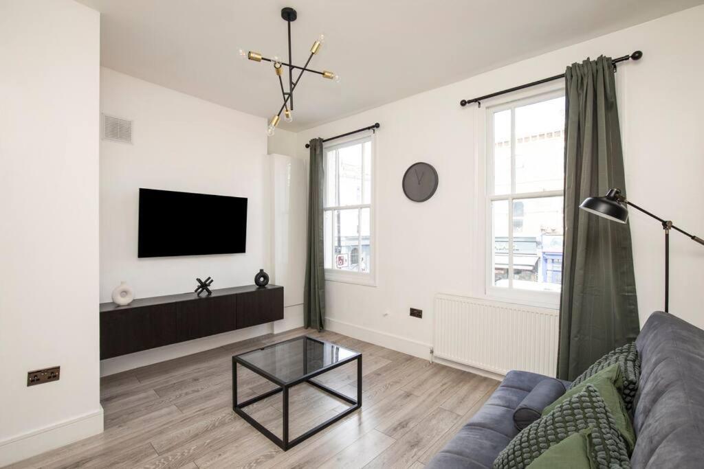 Spacious Serenity In The Heart Of Central London Exterior photo